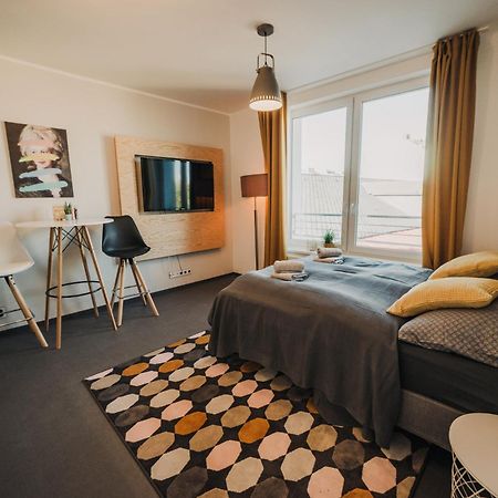 Citybeat Apartments, 400M From The Square بلزن المظهر الخارجي الصورة