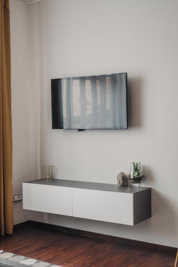 Citybeat Apartments, 400M From The Square بلزن المظهر الخارجي الصورة