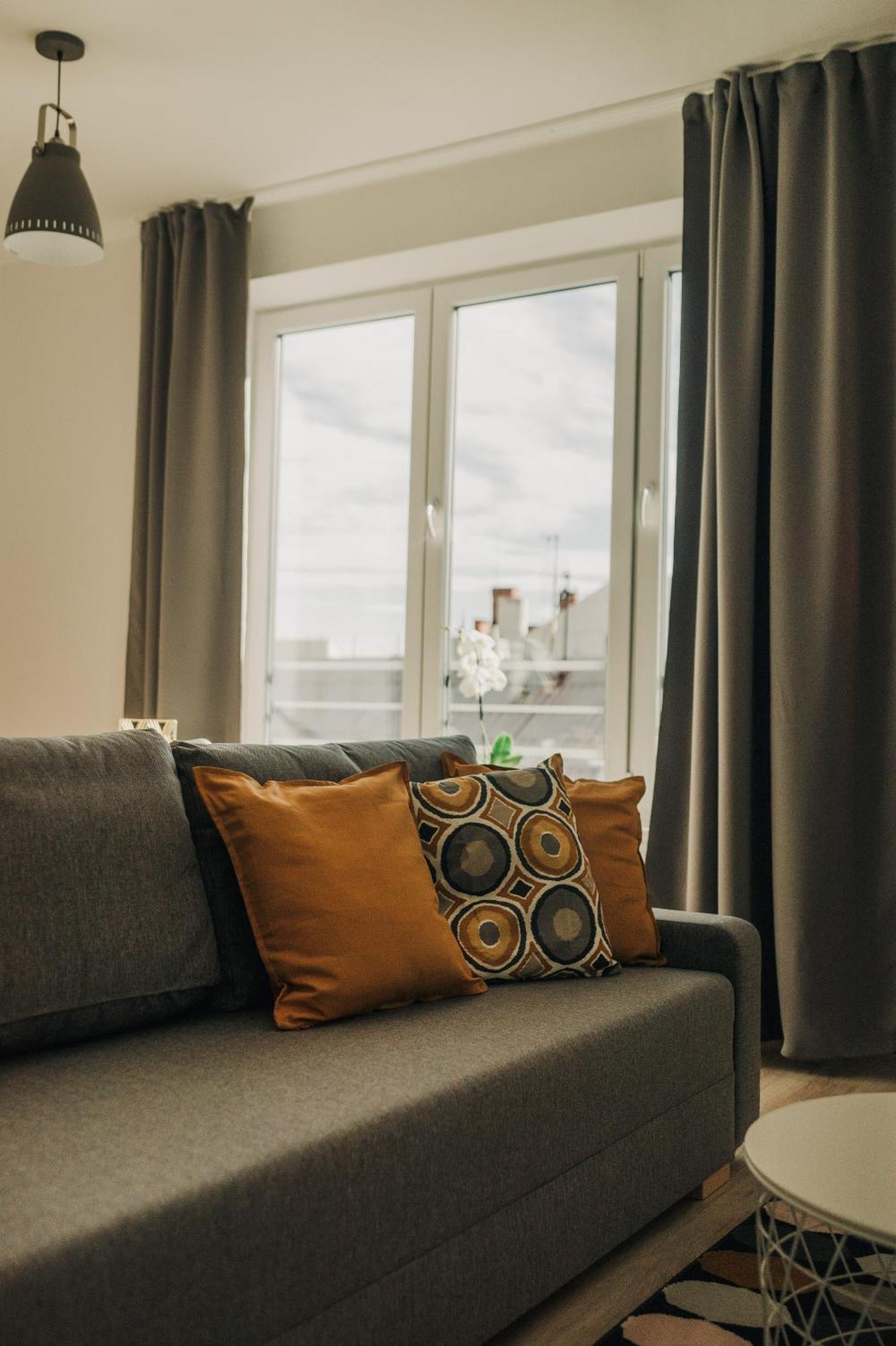 Citybeat Apartments, 400M From The Square بلزن المظهر الخارجي الصورة