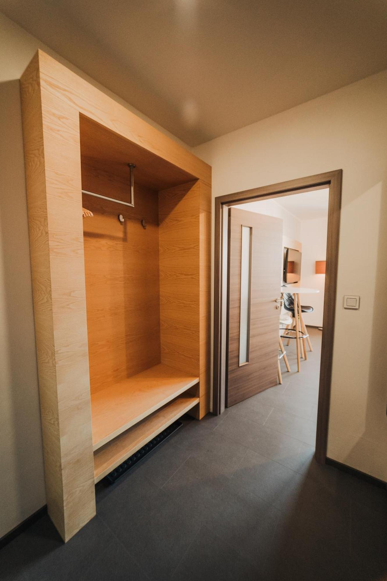 Citybeat Apartments, 400M From The Square بلزن المظهر الخارجي الصورة